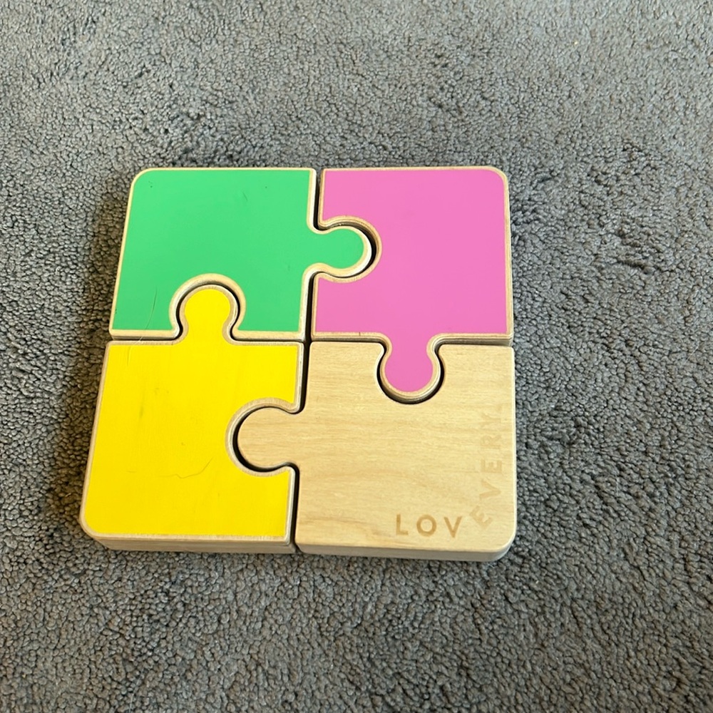 Lovevery puzzle